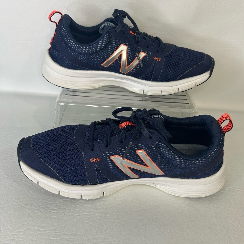 New Balance 715 Women’s Running Shoes Navy Blue WX715NB1 Size 7.5 Athletic - Picture 2 of 9